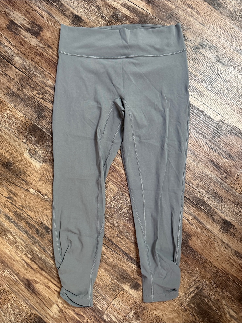 Lululemon Awakening HR Tight 25" Gray Size 12